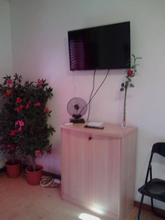 Telheiras Apartment *